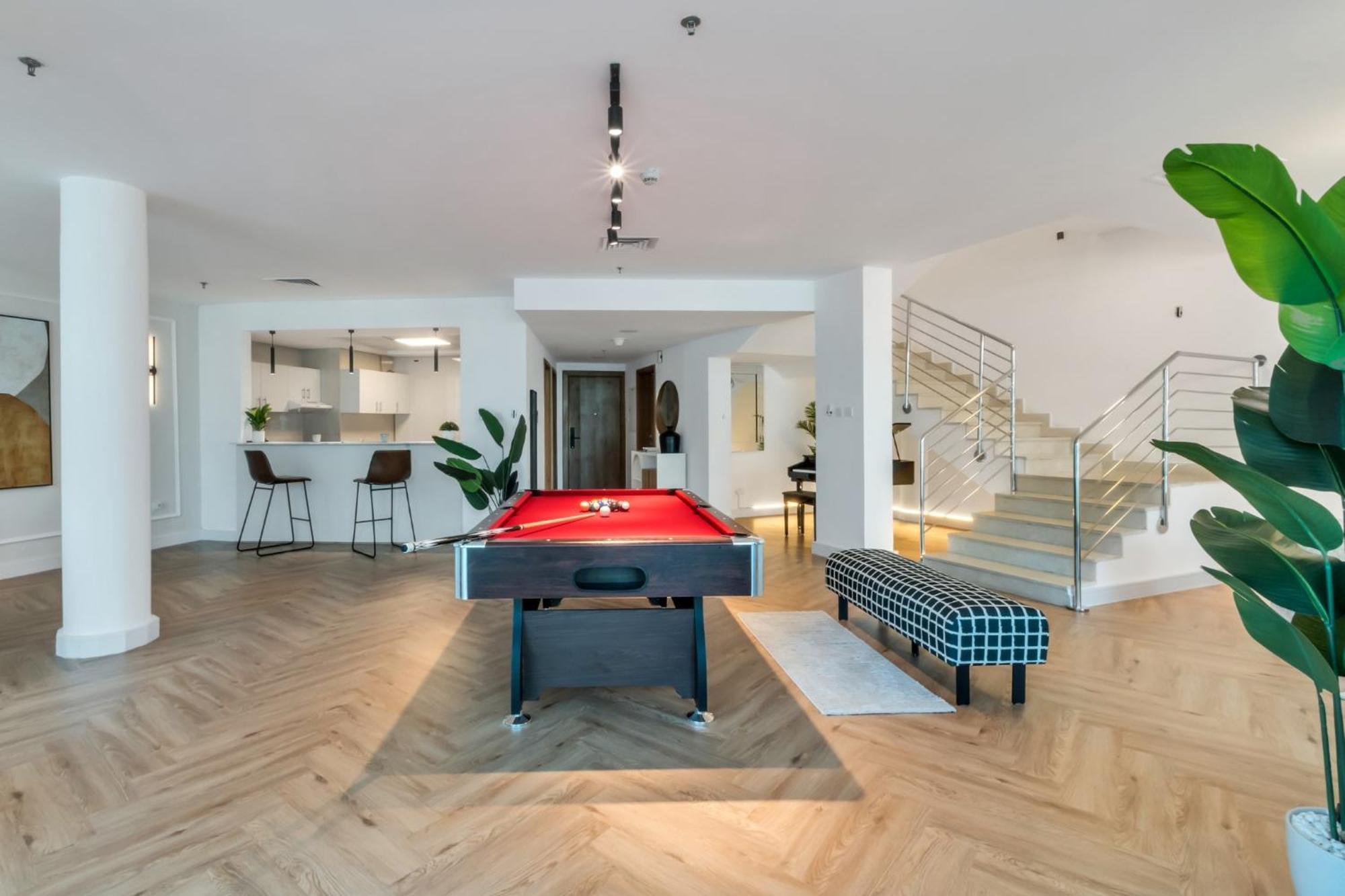 Apartment Vibrant Waterfront Duplex In Marina *